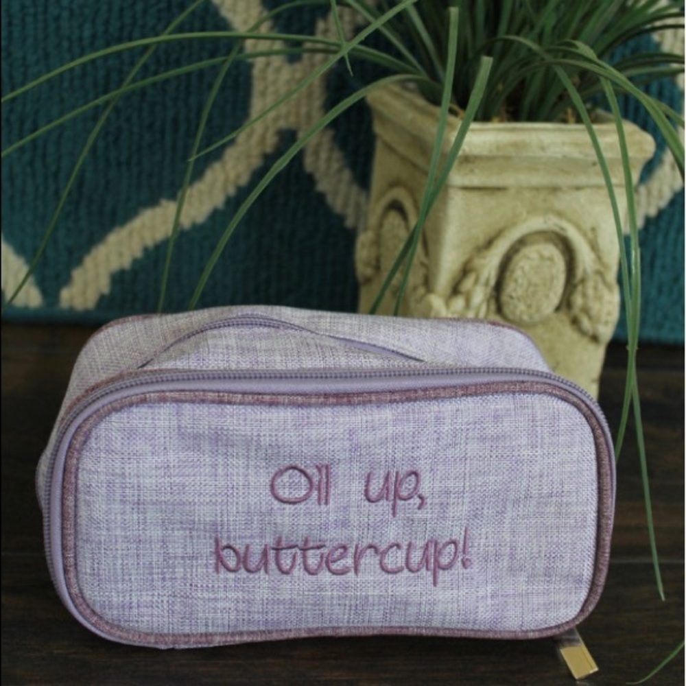 | Oil O’clock | essential oil carrying case